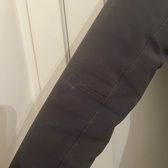 Canada Goose - Picture 2 of 6